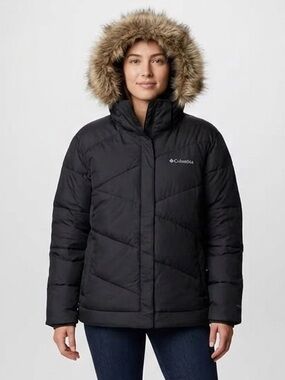 Columbia Black Puffer with Faux fur trim